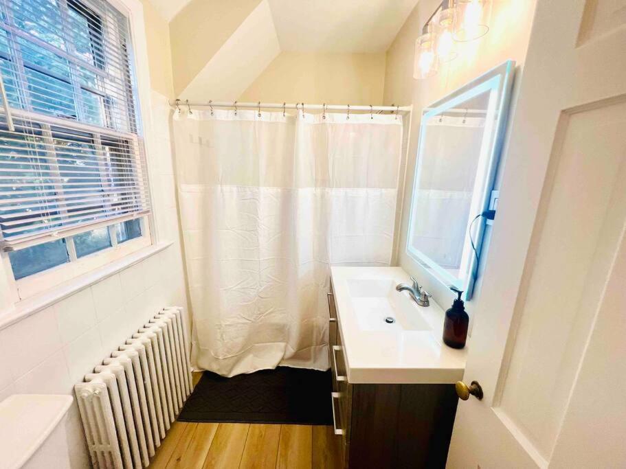 Dc'S Best Location 4 Bed With Parking Walk To Metro And Nightlife Bethesda Row Chevy Chase Esterno foto