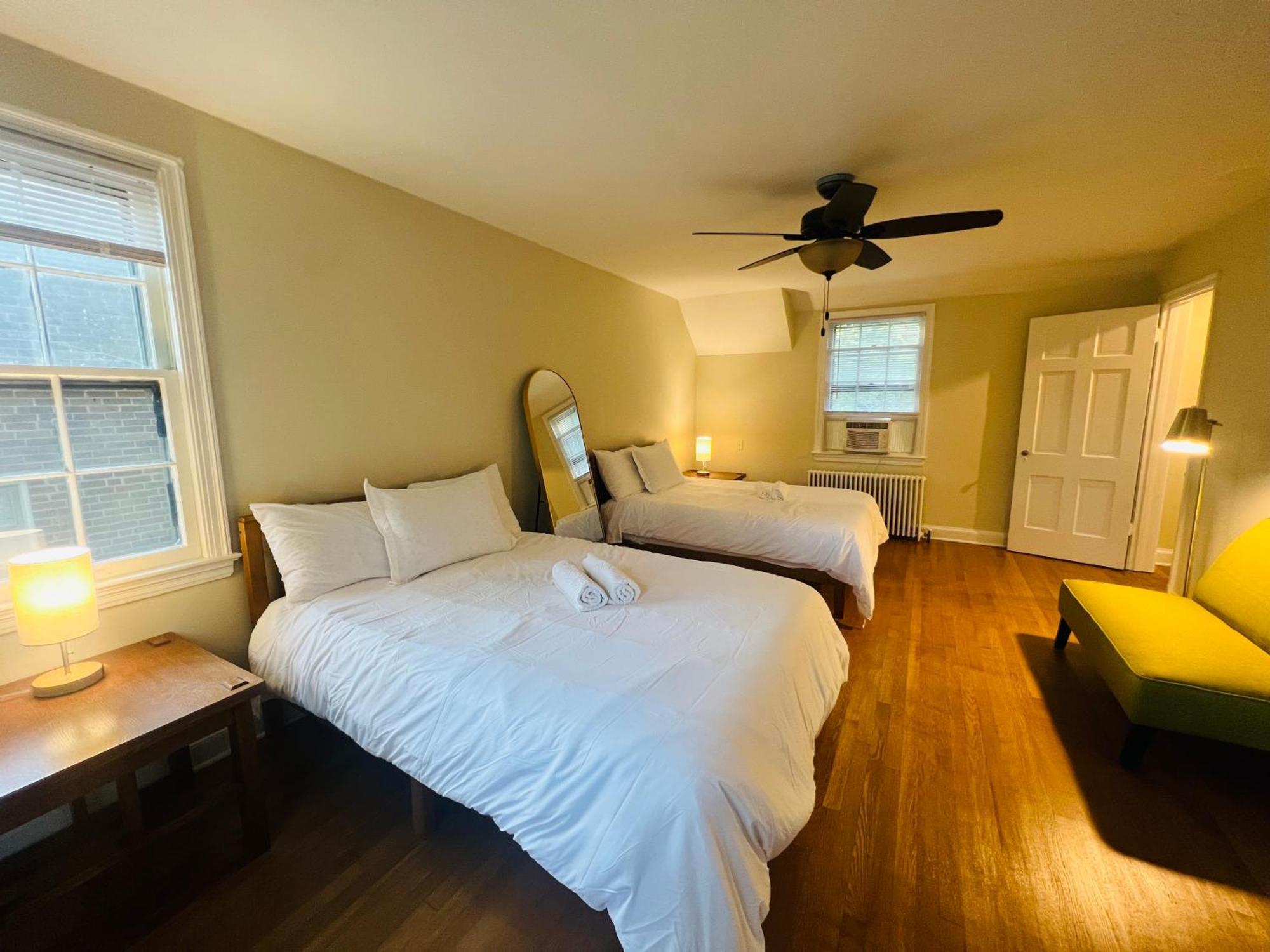 Dc'S Best Location 4 Bed With Parking Walk To Metro And Nightlife Bethesda Row Chevy Chase Esterno foto
